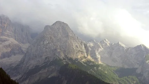 Mountain tops  Video stock 80124409