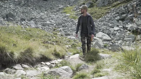 Mountain trial Vídeos de archivo 263312850