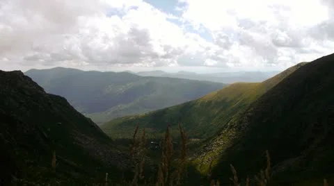 Mountain Valley Stock-Footage 11867097