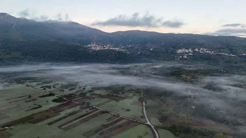 Mountain valley mist. Stock Footage 320260325