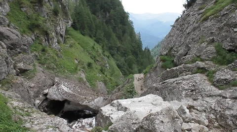 Mountain valley with snow cave Video stock 29151673