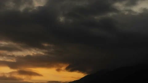 Mountain Valley Timelapse with Cloud 3 (Annapurna Trek) Stock Footage 140931807