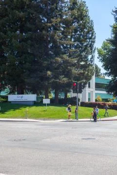 MOUNTAIN VIEW, CA, USA - August 14, 2014: Exterior view of a Google Stock Photos