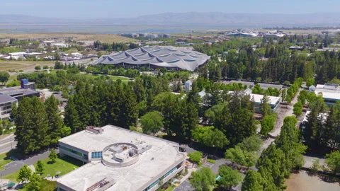 Mountain View California Aerial Pullback View of Modern Tech Campus 03 Stock Footage 335342130
