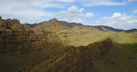 Mountain view in the mongolian desert Stock Footage 122138311