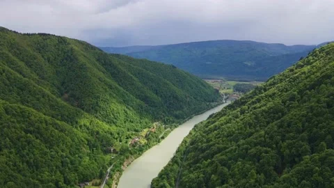 Mountain view over the river - Aerial Drone 4K Video 스톡 동영상 154325974