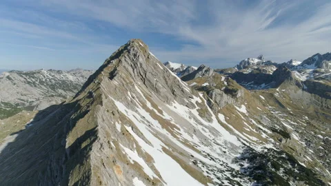 Mountain view with snow from the air Video stock 150823801