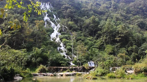 Mountain waterfall 動画素材 32237234
