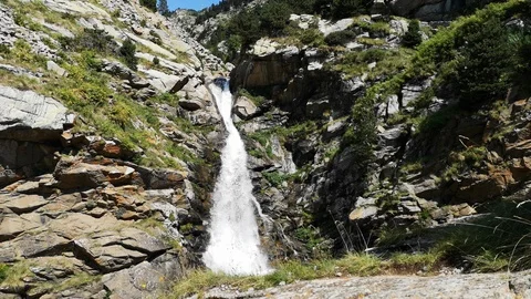 Mountain waterfall. Video stock 94569227