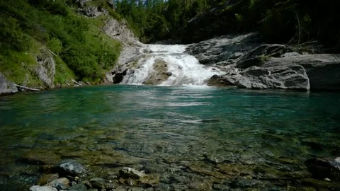 Mountain waterfall Video stock 161007339