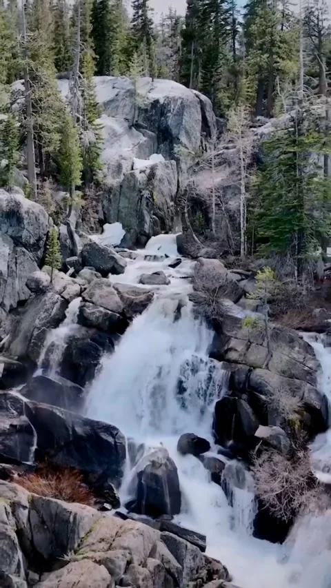 Mountain Waterfall Video stock 228686534
