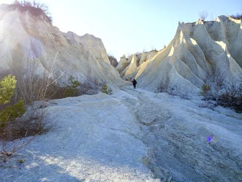 Mountain of white sand. Stockfoto's