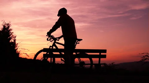 Mountainbiker is starting Stock Footage 42381350