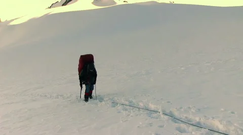 Mountaineer In The High Mountains Видео 62964512