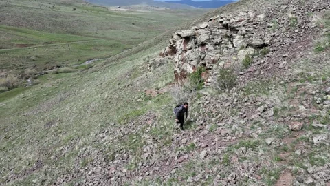 Mountaineer man Video stock 274398541