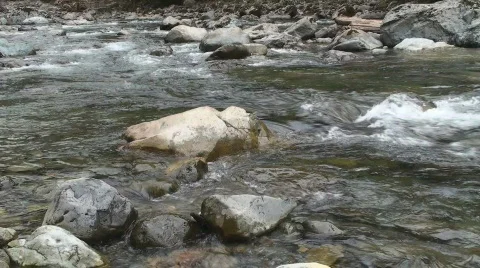 MountainRiver 動画素材 339054