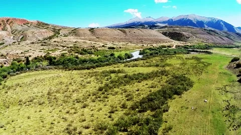 Mountains and a river 動画素材 41455395