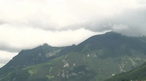 Mountains in the clouds Video stock 21742515