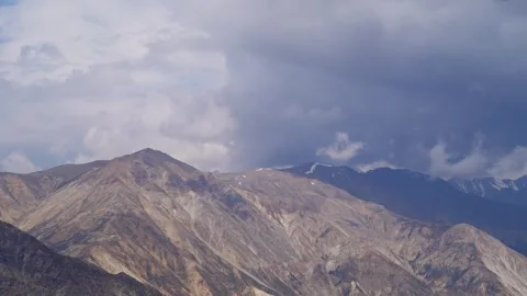 Mountains with clouds timelapse in  india Video stock 245078335