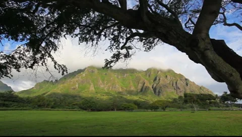 Mountains Stock-Footage 8555492