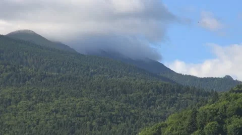 Mountains Stock-Footage 10577100