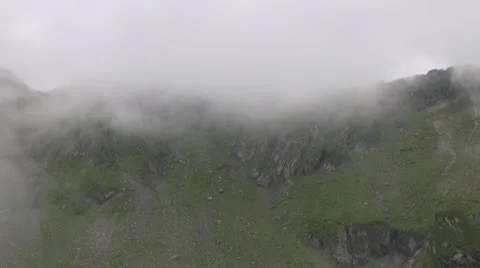Mountains Stock-Footage 10577964