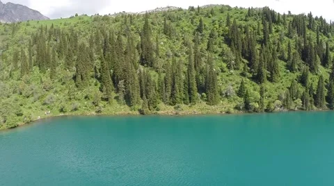 Mountains lake shore 動画素材 41456072