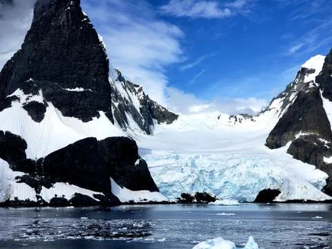 Mountains 写真素材