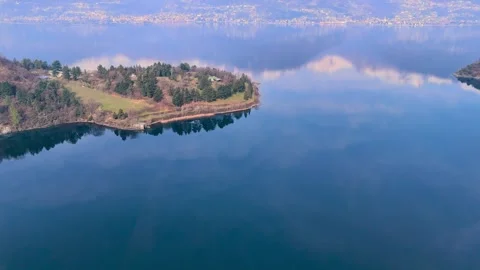 Mountains reflected in the lake Video stock 304351274