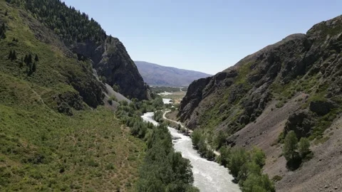 Mountains &amp; rivers Video stock 246948790