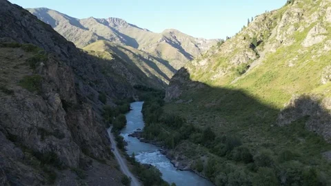 Mountains &amp; rivers 库存影片 246980523