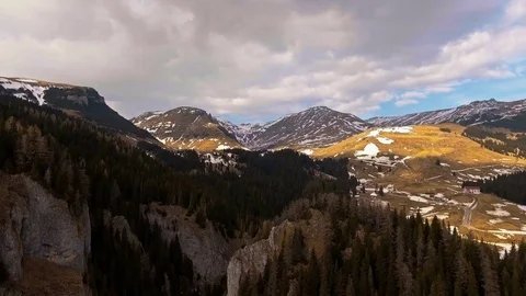 Mountains in spring 스톡 동영상 73427233