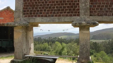 Mountains in a windy day Video stock 255210389