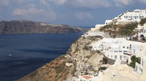 Mountainside Video stock 8951205