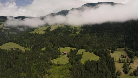The Mountainside house in Austria 動画素材 123711731