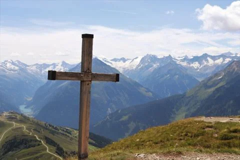 Mountaintop cross Foto stock