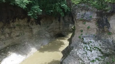 Mountian river from DJI Phantom 動画素材 57226690