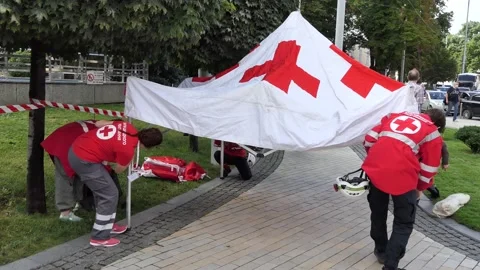 Mounting, installation of a tent, awning - at a picket, protest, the strike. Stock Footage 134635053