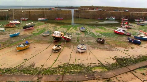 Mousehole harbor Stock Footage 62469007