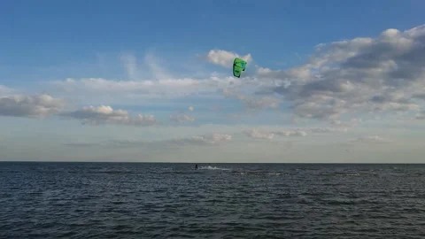 MOV 7239- Stock Footage 142543012