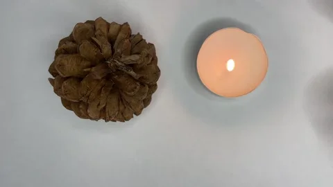 Move the burning candle to the side Video stock 252188812
