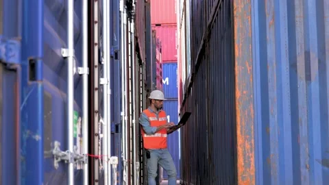 Move camera top to below Portrait logistic concept Stock Footage 167312541