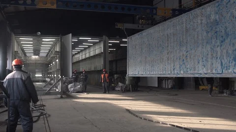 Move the container on the crane beam. Stock Footage 104657153