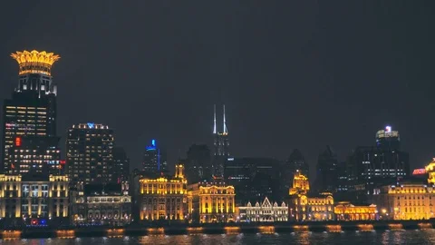 Move shooting view of Huangpu River and as Shanghai Skyline Stock Footage 76509441