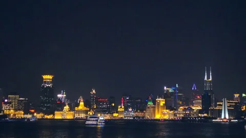 Move shooting view of Huangpu River and Puxi city skyline, China Vídeo Stock 76607079