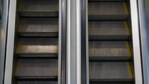 Movement up and down escalators Video stock 71165117