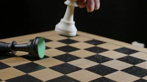 The movement of the checkmate motion on the chess board game 스톡 동영상 239434936