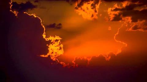 The movement of clouds across the red sky 库存影片 151425447