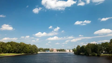 Movement of the clouds on a blue sky Stock-Footage 64772475