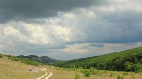Movement of the clouds on the mountain. Valley Biyuk-Ashlama,  Stock Footage 33249466